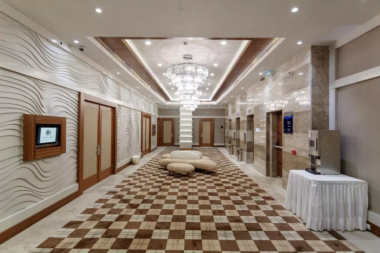 948776DOUBLETREEHILTON_SHABAVIZ (32).jpg